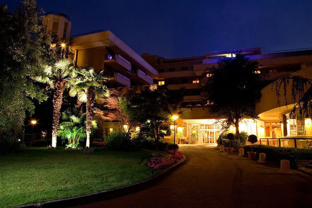 Atahotel Quark Milaan 4*,